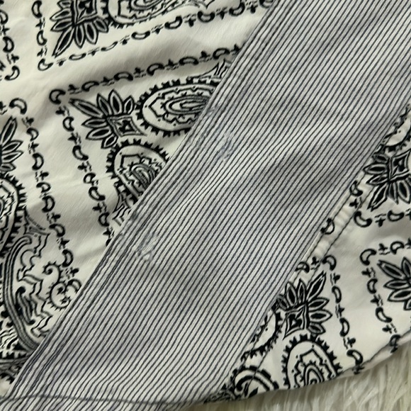 Free people all patched up Womans chambray button down shirt size xs - Picture 7 of 9